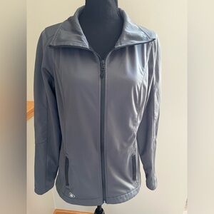 Women’s Ogio Endurance Crux soft shell water wind proof gray jacket. Size small